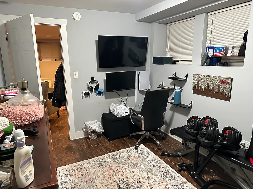 Bedroom #1