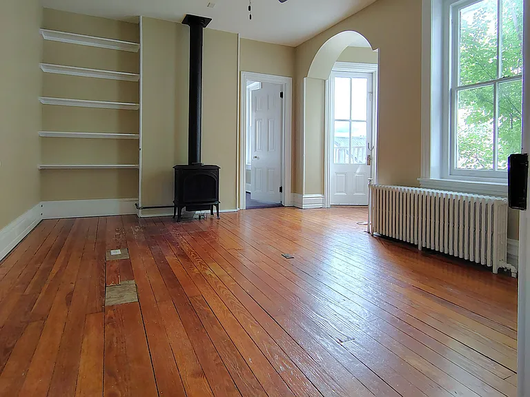 35 S High St #2 — Photo 2