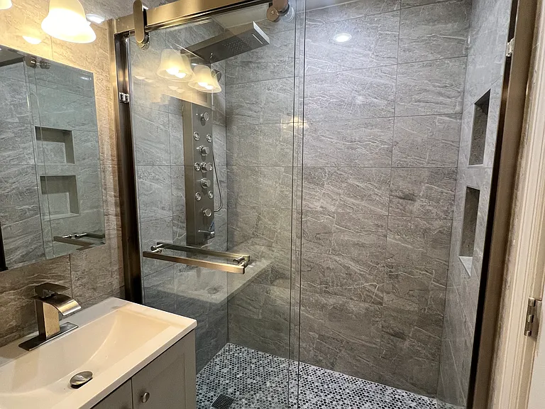 155 EVERGREEN PLACE — Photo 27