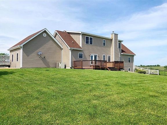 2nd image of 24752 200th St