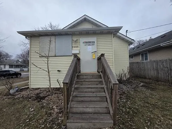 1449 4th Ave S, Fargo, ND 58103