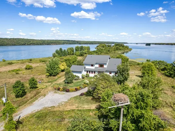 9868 County Road 42 Rd, Rideau Lakes, ON K0G 1X0