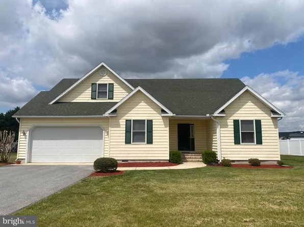 511 N Winding Brooke Dr, Seaford, DE 19973