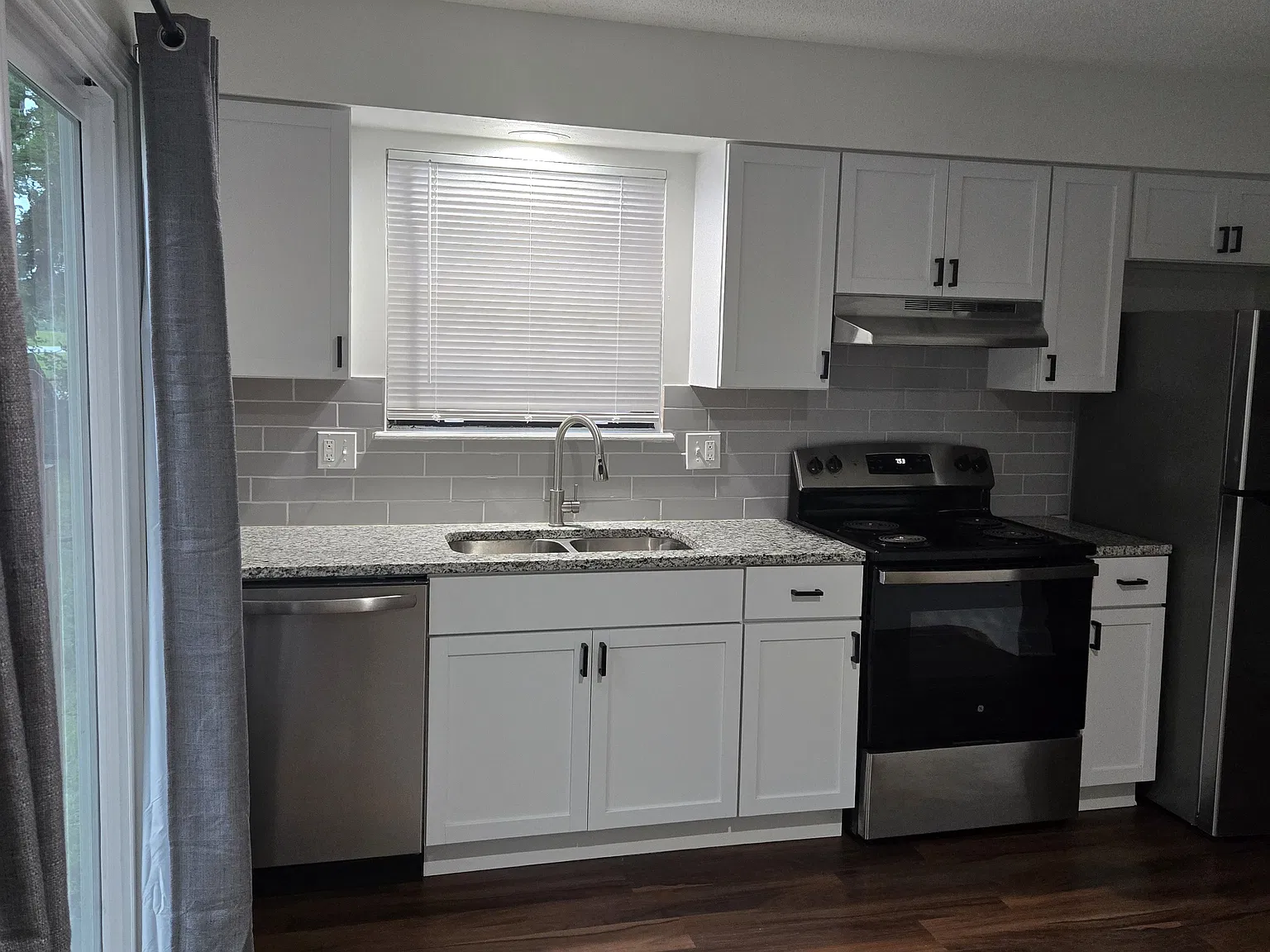 2 bed, 1680 sqft, $1,600 — Photo 4