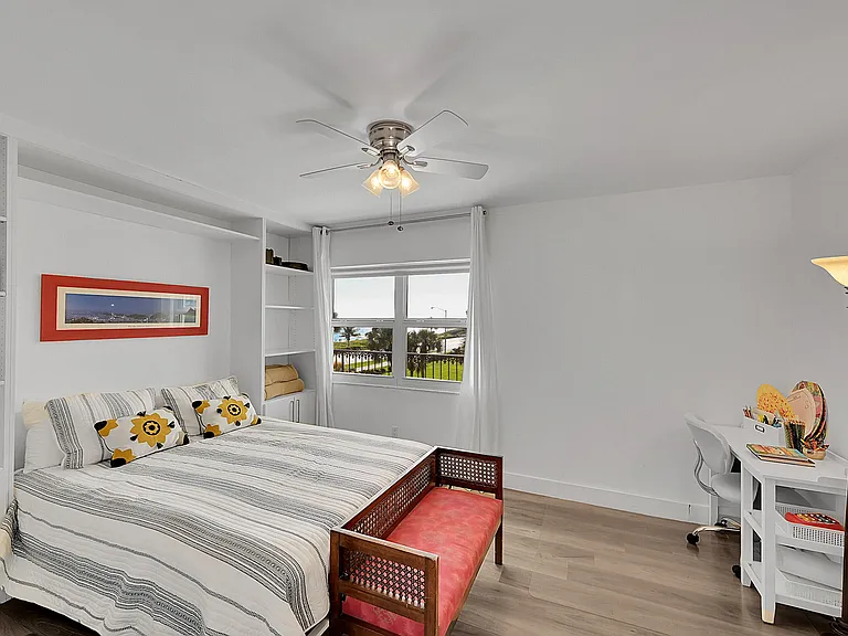2871 N Ocean Blvd #D302 — Photo 30