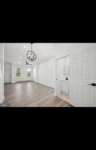 718 Spruce St — Photo 5