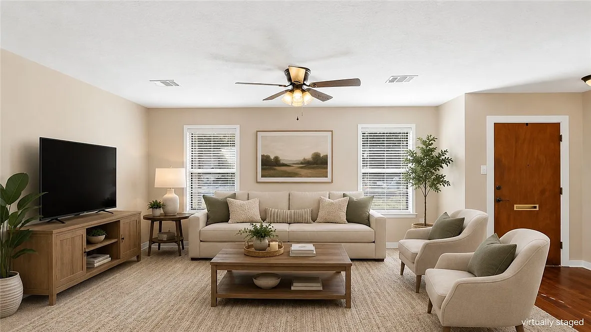 3 bed, 1704 sqft, $2,200 — Photo 2