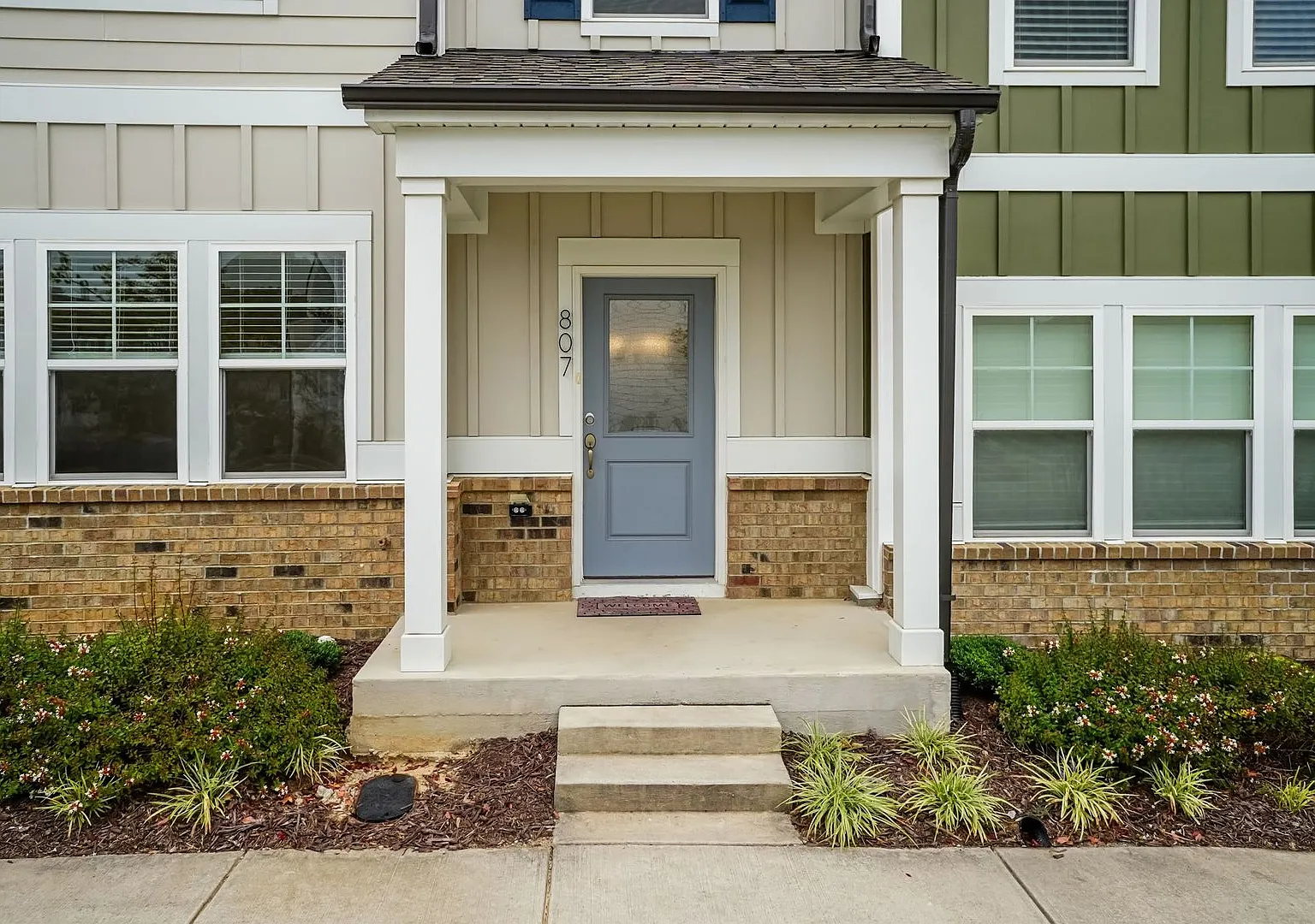 Three Bedroom Home — Photo 3