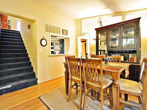4th image of 6328 Cherry Tree Ln