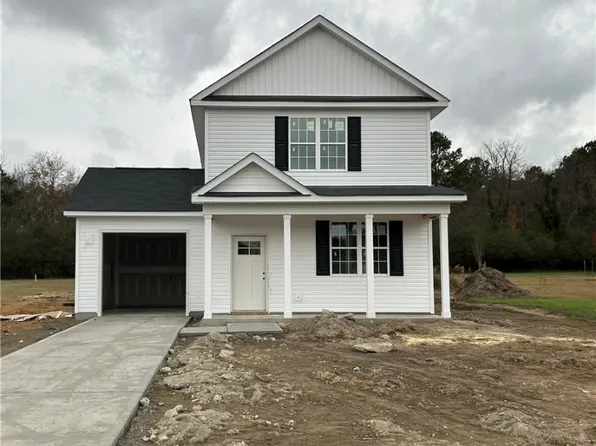 410 Ray Byrd Rd, Lillington, NC 27546