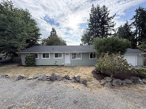 2105 116th Ave NE Photo 1