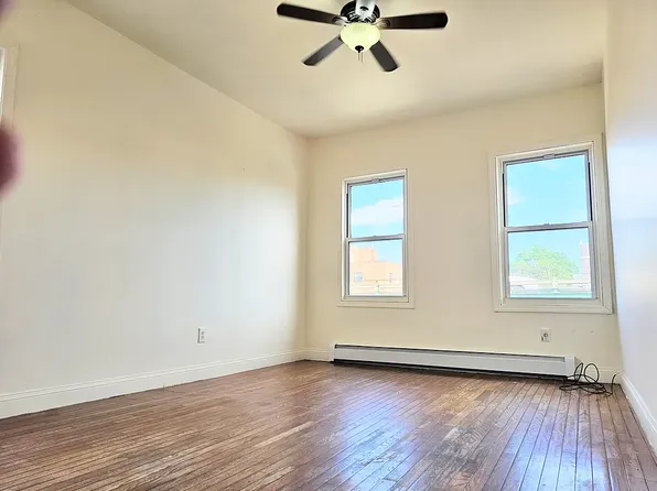 5302 Third Avenue image 1 of 6