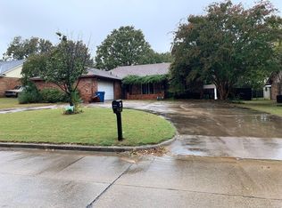 2009 Mockingbird Ln, McAlester, OK 74501