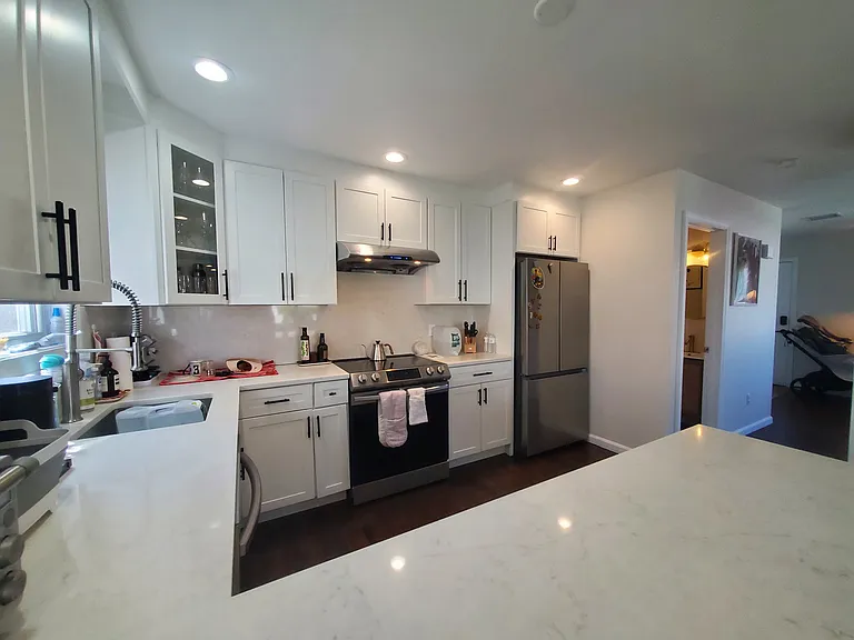 42 Mariners Ln — Photo 1