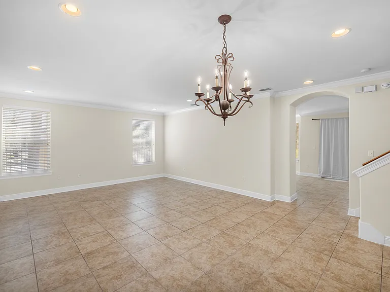 13 Dominica Ct — Photo 9