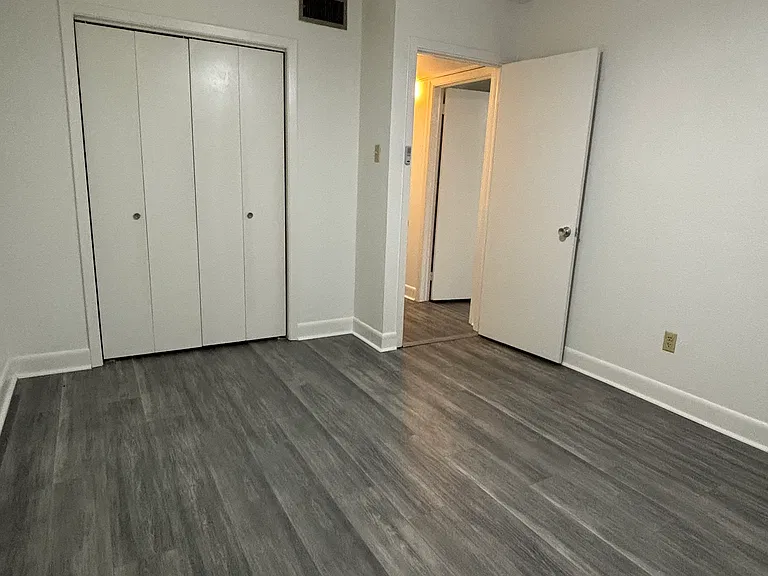 1322 Knollwood Dr — Photo 11