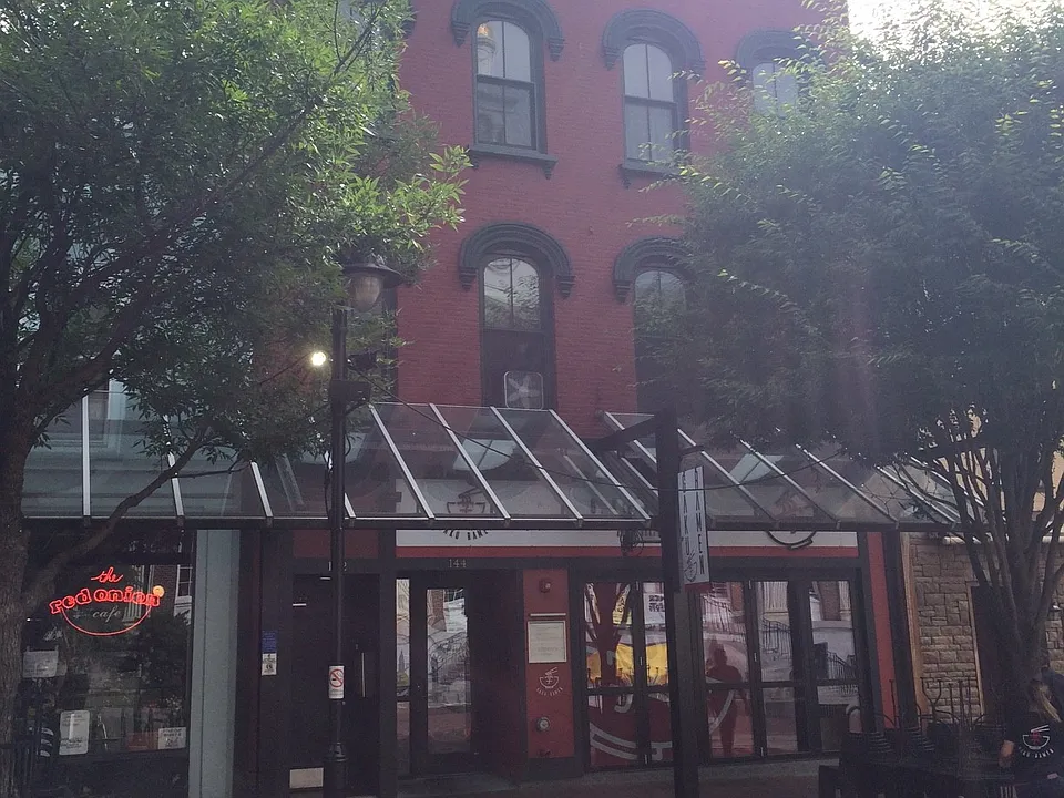 142 Church St #1
