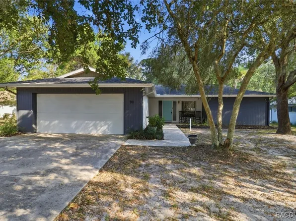 98 Sycamore Cir, Homosassa, FL 34446