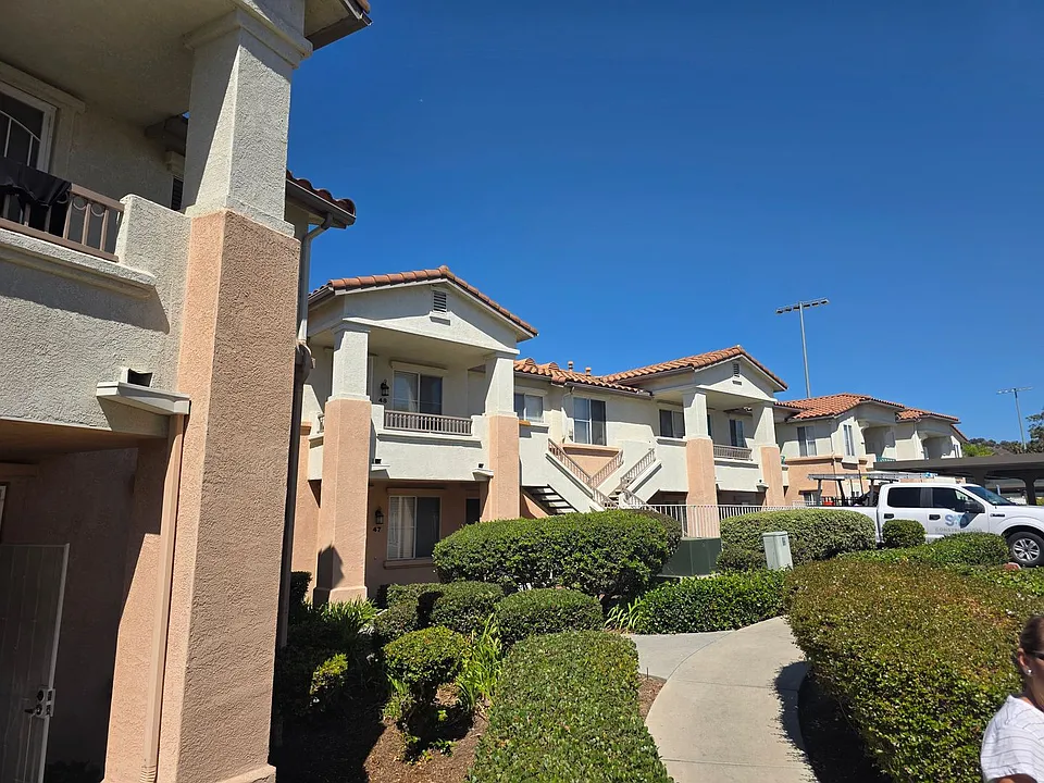 11412 Via Rancho San Diego #48