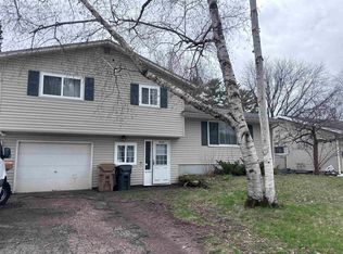 4713 Hermsmeier Ln, Madison, WI 53714