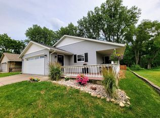 1718 N Salem Rd, La Crosse, WI 54603