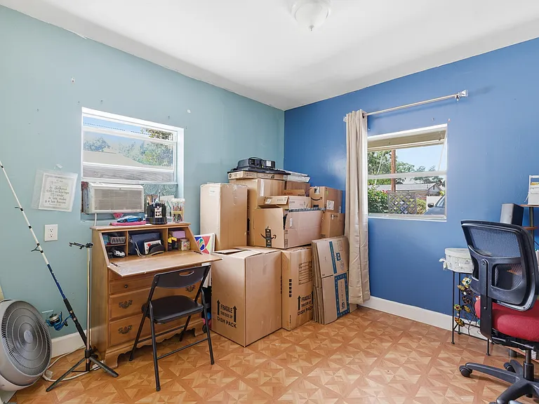6403 Paddock Ave — Photo 28