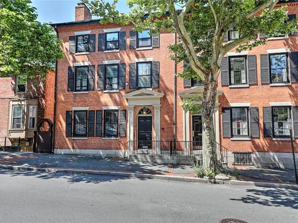 276 Benefit St #1, Providence, RI 02903