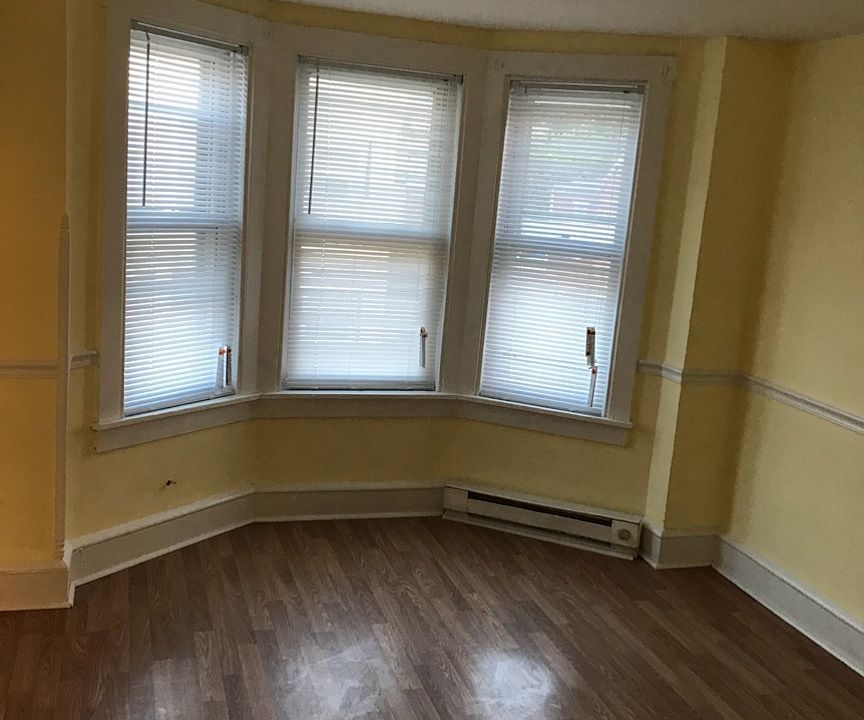 1st image of 531 Robeson St