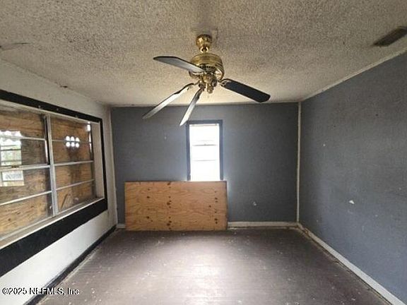3rd image of 7220 BUNION Drive