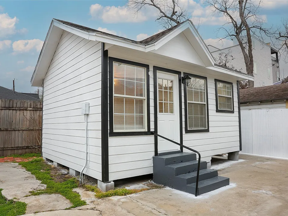 10 Jenkins St