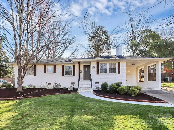 5110 Wedgewood Dr, Charlotte, NC 28210