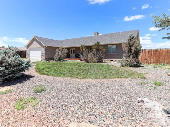 900 Tropic St, Rangely, CO 81648