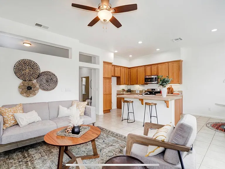 5808 Laurel Cove Ct — Photo 10