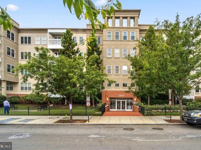 2004 11th St NW APT 240, Washington, DC, 20001