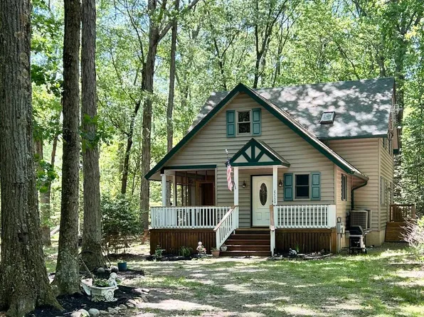 22300 Frazier Rd, Rock Hall, MD 21661