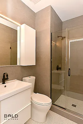 Rented by Bold New York | media 29