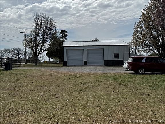 2nd image of 15593 N Bryant Rd