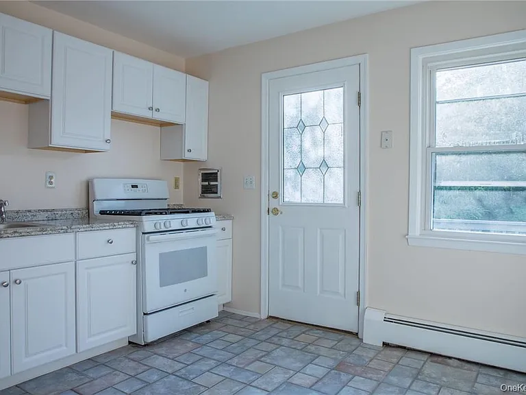 8 Fillmore Ct — Photo 10