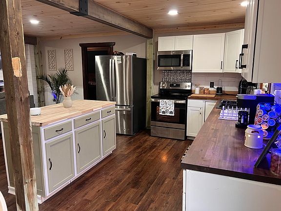 4th image of 802 New Limerick Road