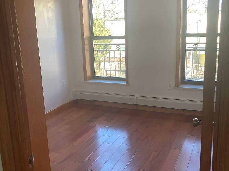 1st image of 1770 72nd St #1