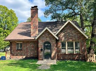 32 Sherwood Frst, Belleville, IL