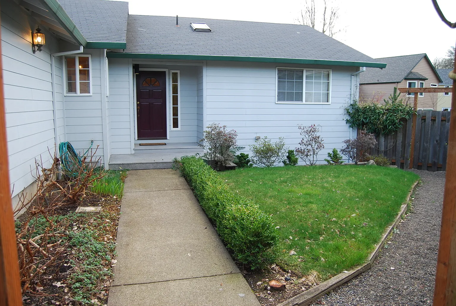 939 SW Fellows Ct photo 1