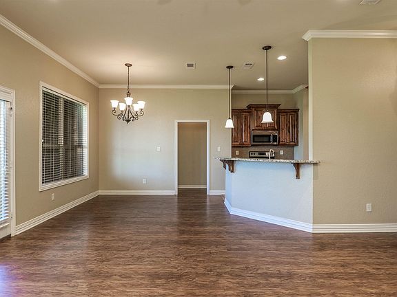 5th image of 311 Ash Dr
