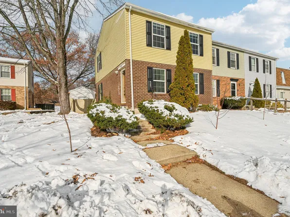 1858 Eagle Ct, Severn, MD 21144