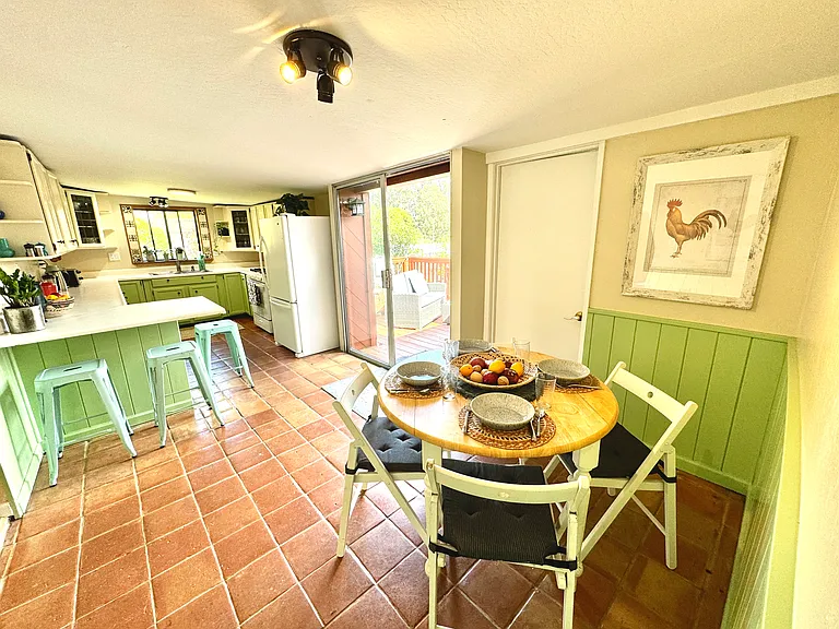 Santa Rita Rd — Photo 19