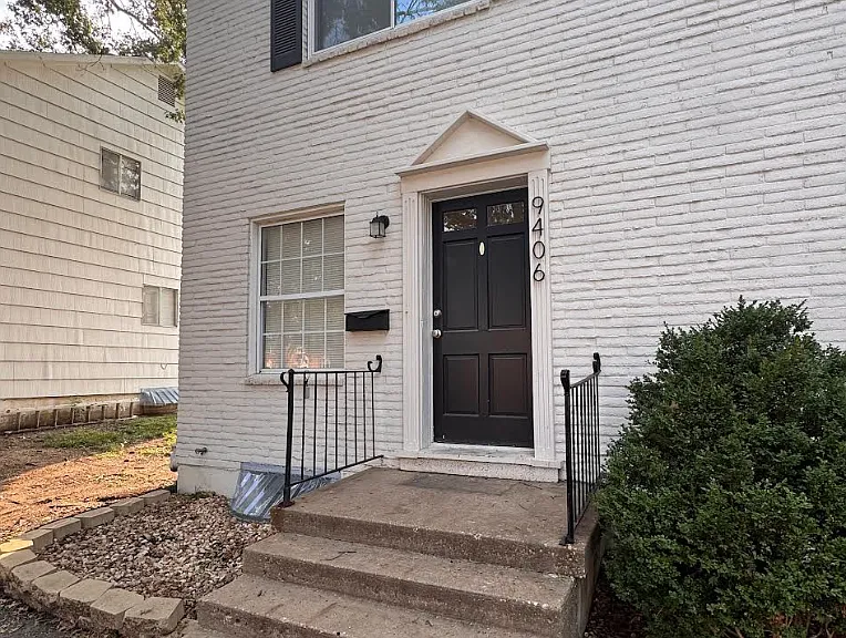 9406 Reeder Dr — Photo 1