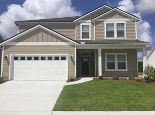 3305 Roundabout Dr, Middleburg, FL 32068