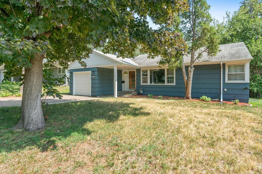 3 bed, 1750 sqft, $2,750 — Photo 1