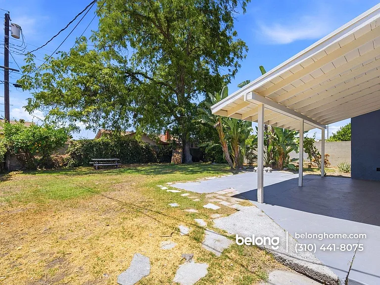 8133 Gentry Ave — Photo 3