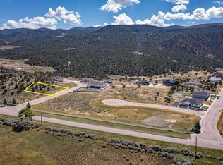 701 S Heritage Hills Dr, Parowan, UT 84761